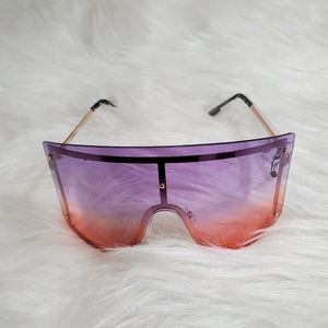NWT  Purple Gold Trim Flat Top Shades